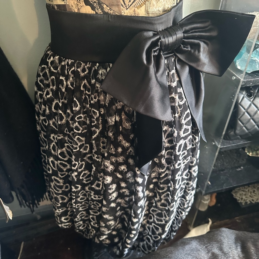 Thomas Wylde silk satin bow leopard skirt